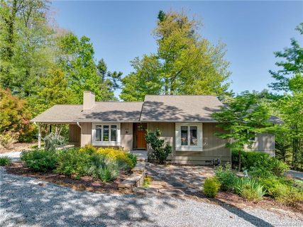 358 Whispering Woods Drive sold home in Salley Hill, Saluda, NC