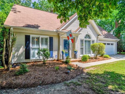 1088 Iveywood Place