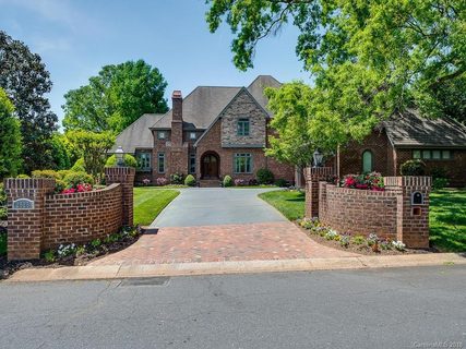 2525 Morrocroft Lane