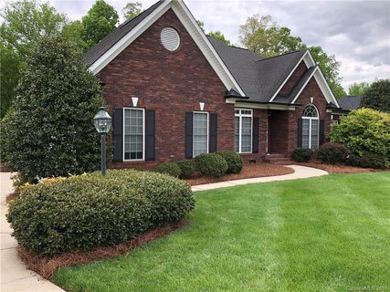 7909 Tottenham Drive sold home in Fenton Dell, Harrisburg, NC