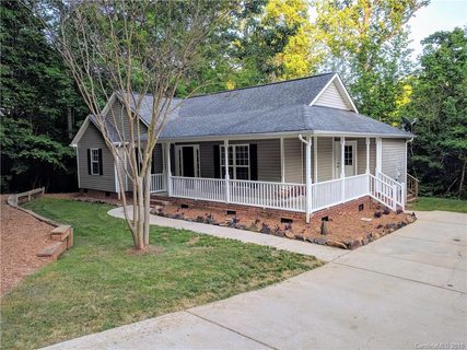 914 Ragin Lane 43