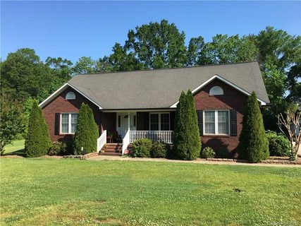 136 Springway Drive