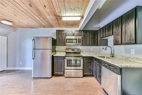 201 Hoskins Road 318 sold home in Foxridge, Charlotte, NC