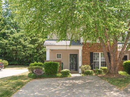 Previously sold for $202,000