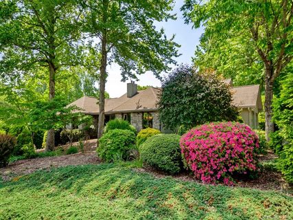 41 Fox Valley Court