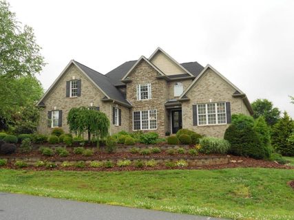 6331 Dwayne Starnes Drive