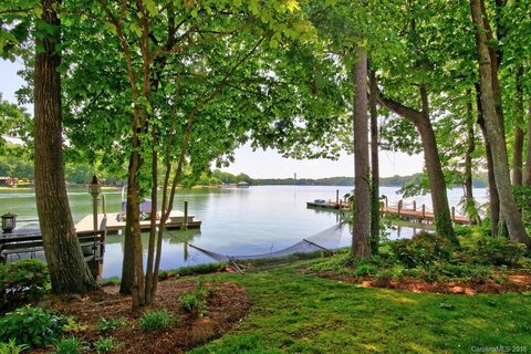 267 Wood Duck Loop sold home in Lakeshore Estates, Mooresville, NC