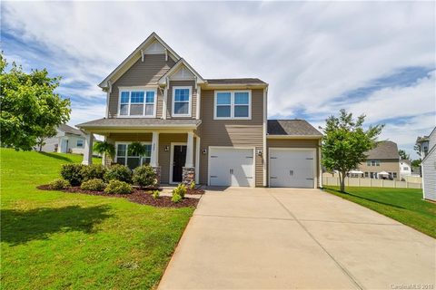 205 Kendrick Meadow Lane sold home in Kendrick Farms, Mount Holly, NC