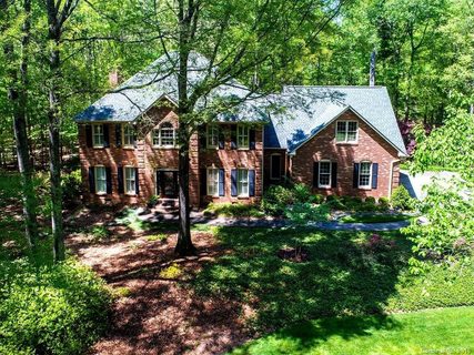 3124 Michelle Drive