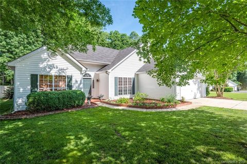 3874 Longwood Drive