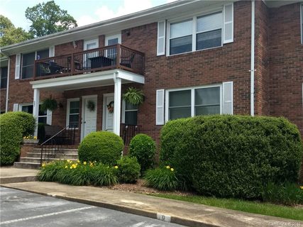 27 Capri Lane 15 sold condo in Colonial Manor, Hendersonville, NC