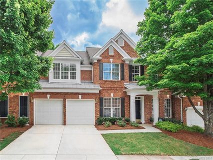 336 Robinlynn Road sold home in Avington, Matthews, NC
