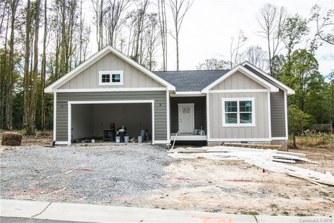 78 Olivet Lane Lot 20 sold home in South Creek Cottages, Fletcher, NC