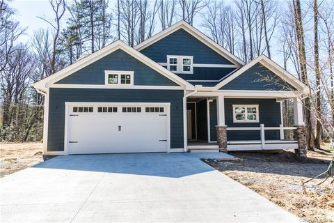 98 Olivet Lane Lot 19 sold home in South Creek Cottages, Fletcher, NC