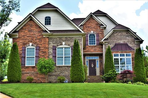 Previously sold for $470,000