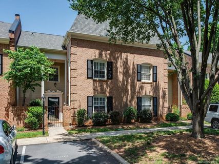 Previously sold for $267,500
