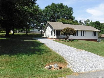 229 Cardinal Road sold home in Green Acres, Rutherfordton, NC