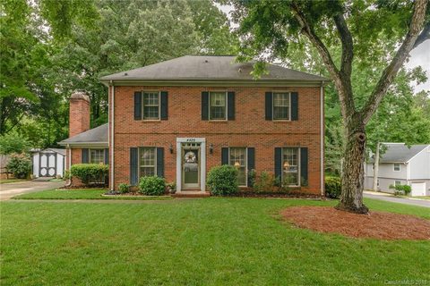 4429 Woods End Lane 17