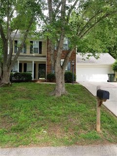 8102 Kingston Drive 27