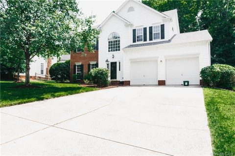 15024 Strathmoor Drive