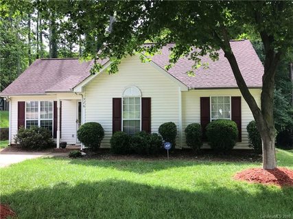 1326 Long Grass Court sold home in Grass Meadows, Charlotte, NC
