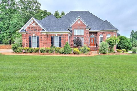 3524 Araglin Drive