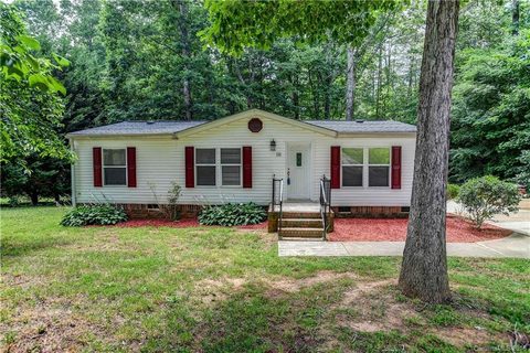 111 Patrice Road sold manufactured home in Ashley Woods, Mooresville, NC