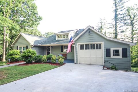 1429 Ridgecrest Drive sold home in Mount Royal, Hendersonville, NC
