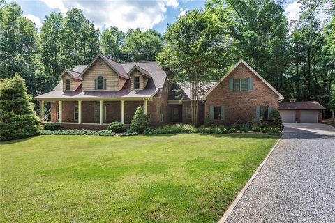 735 White Crane Road