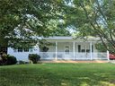 2878 Tumbleweed Drive sold home in Lenoir, SC