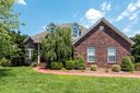 9814 Arlington Oaks Drive sold home in Charlotte, SC