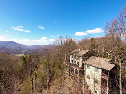 187 Hialeah Lane 16 sold home in Yonahlossee Saddle Club, Boone, NC
