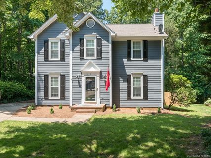 801 Foxborough Road sold home in Autumn Glen, Charlotte, NC