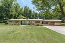 9021 Wedgewood Drive sold home in Huntersville, SC