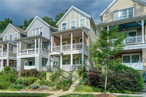 443 Spring Street 1a