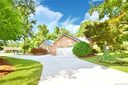 130 Teakwood Lane sold home in Mooresville, SC