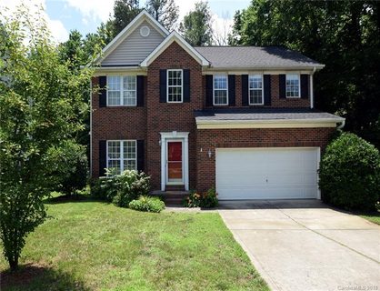 2208 Candlelight Woods Drive