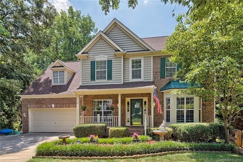 122 Lyman Oak Court