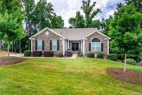 935 Autumn Glen Court