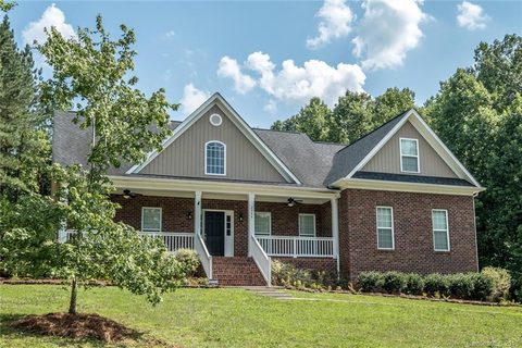 Previously sold for $330,000