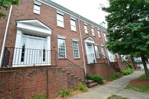 614 Old Meeting Way sold townhome in Davidson Gateway Townhomes, Davidson, NC