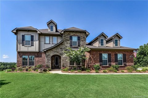 4152 Thames Circle
