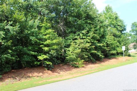 263 Donsdale Drive