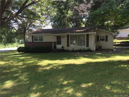 1224 Green Circle Drive sold home in Green Acres, Gastonia, NC