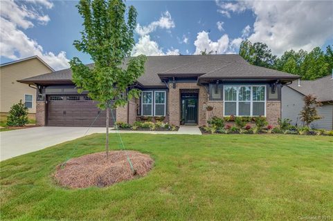 3027 Carriage Oak Way sold home in Heritage Hall, Fort Mill, SC