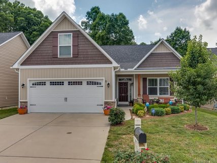 83 Foxtail Court