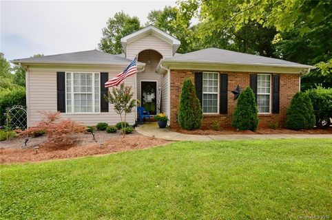7295 Oxford Bluff Drive