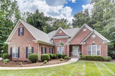Previously sold for $495,000