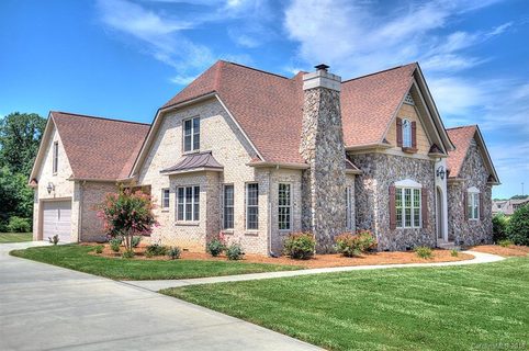 3016 Smith Field Drive
