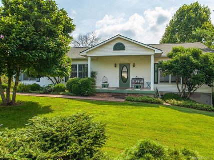 160 Kennedy Road